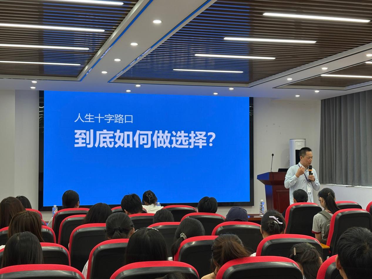 说明: f1be2db0f0f7299a7ffbfd73e20bb80e