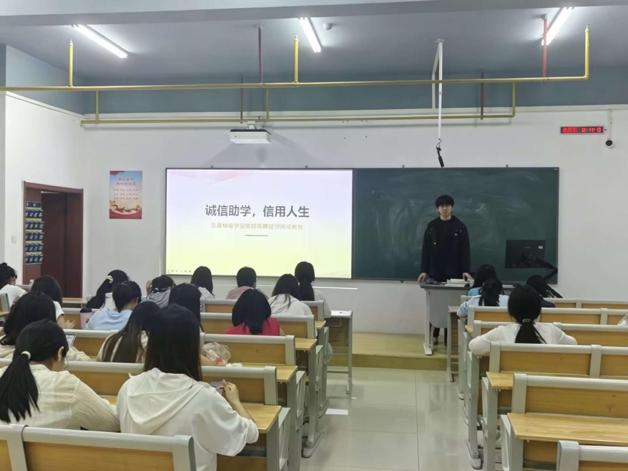 说明: 2