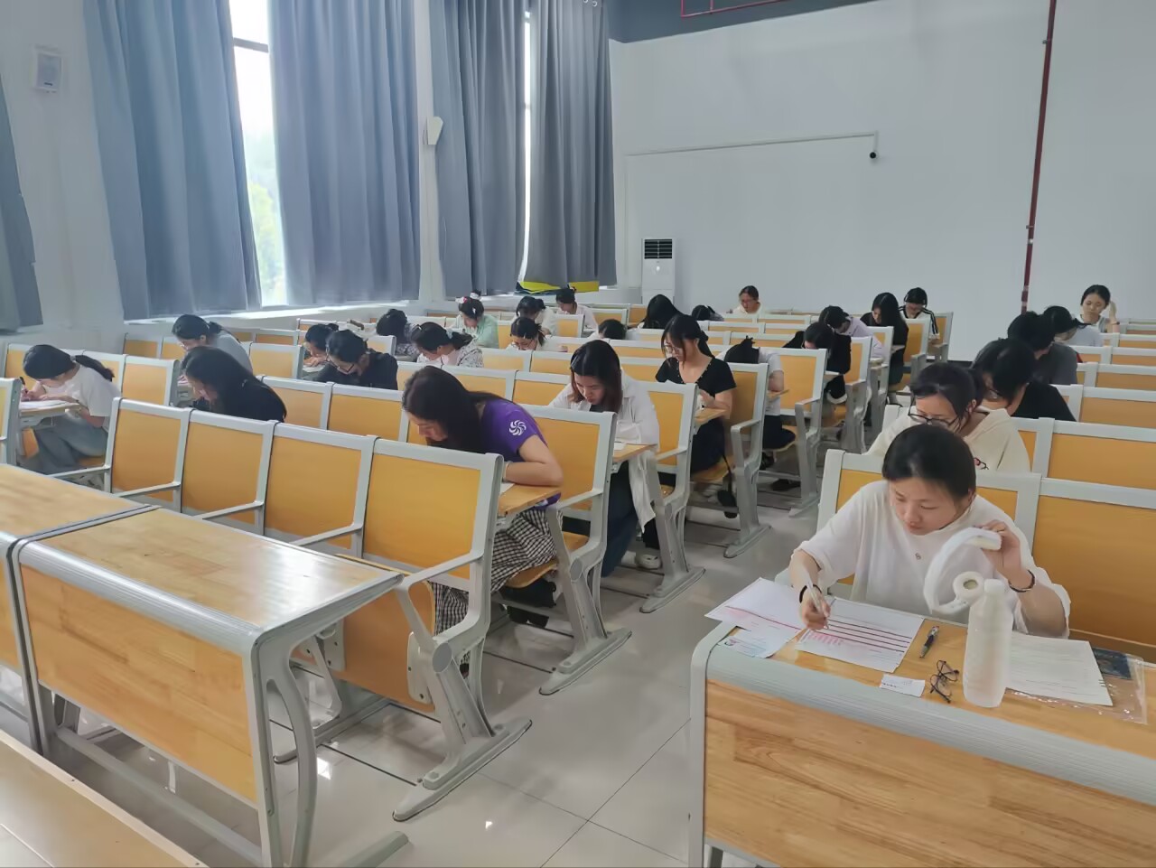 说明: C:\Users\Administrator\Documents\Tencent Files\648087709\nt_qq\nt_data\Pic\2026-06\Thumb\84535a4599fe876d0b2aa2131786f8c5_720.jpg